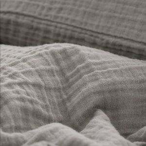 H&M muslin king duvet cover set